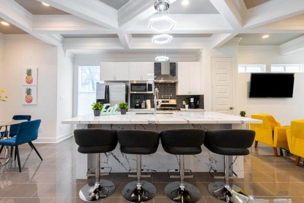 Cute Cozy House Close To Major Sporting Events And Restaurants Houston Exterior foto